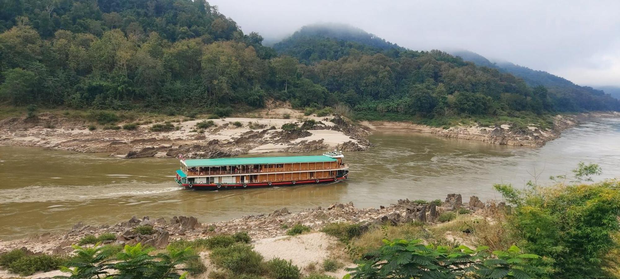 Apartmán Mekong Backpackers Muang Pakbèng Exteriér fotografie