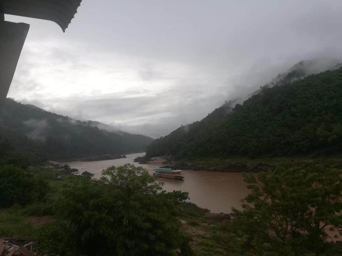 Apartmán Mekong Backpackers Muang Pakbèng Exteriér fotografie