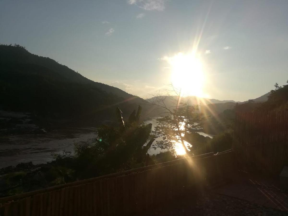 Apartmán Mekong Backpackers Muang Pakbèng Exteriér fotografie