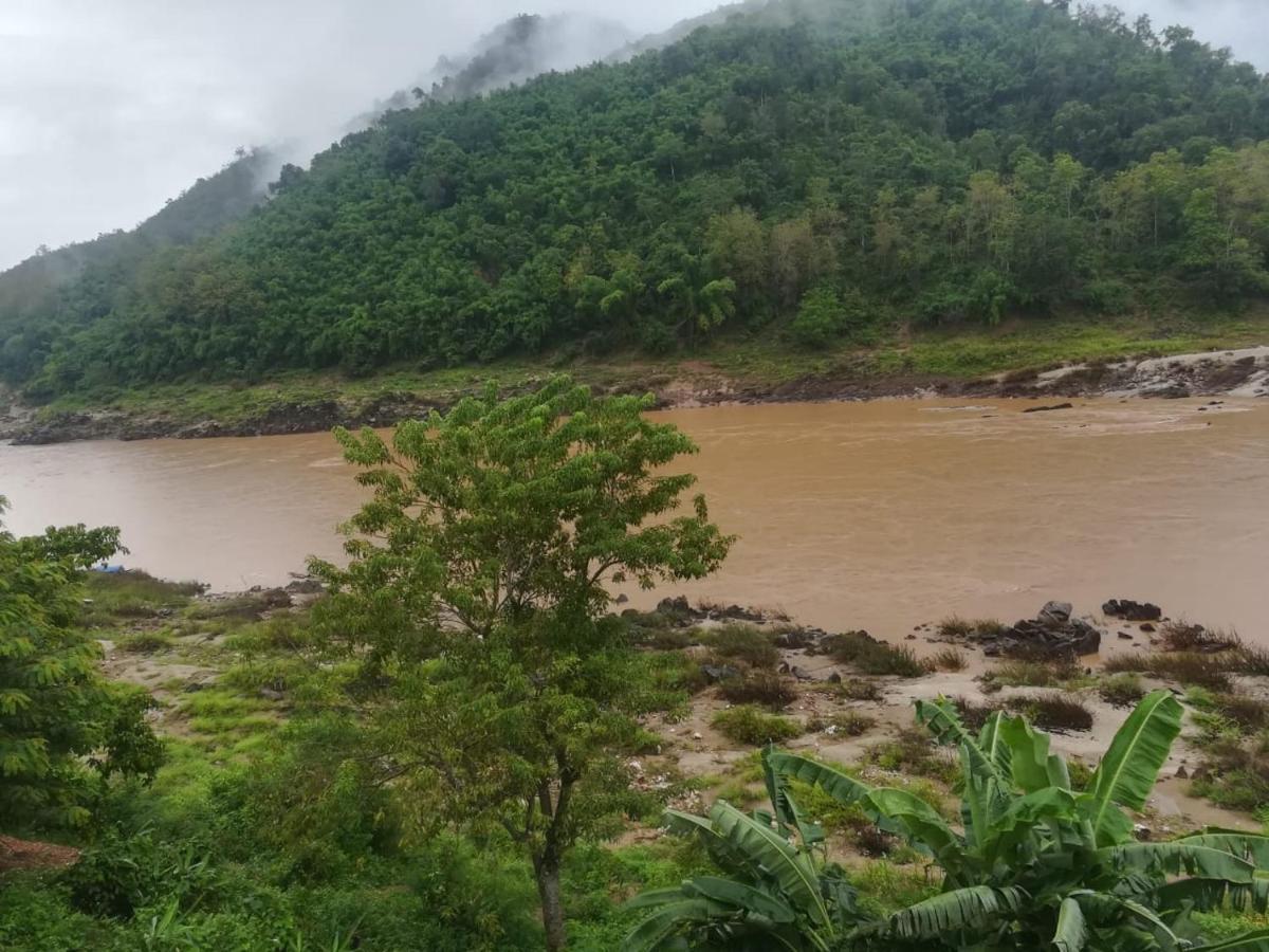 Apartmán Mekong Backpackers Muang Pakbèng Exteriér fotografie